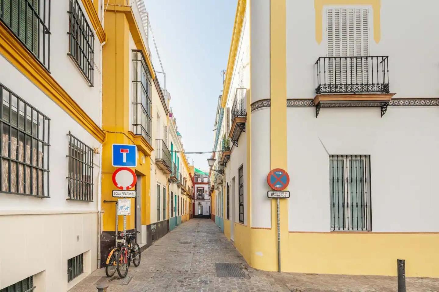 Villa Casa Amores Seville Exterior photo